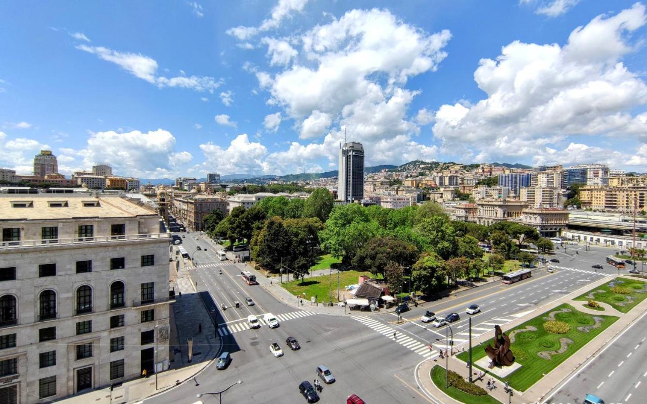 شقة Attico Luxury Con Parcheggio E Terrazza Vista Mozzafiato جنوة المظهر الخارجي الصورة