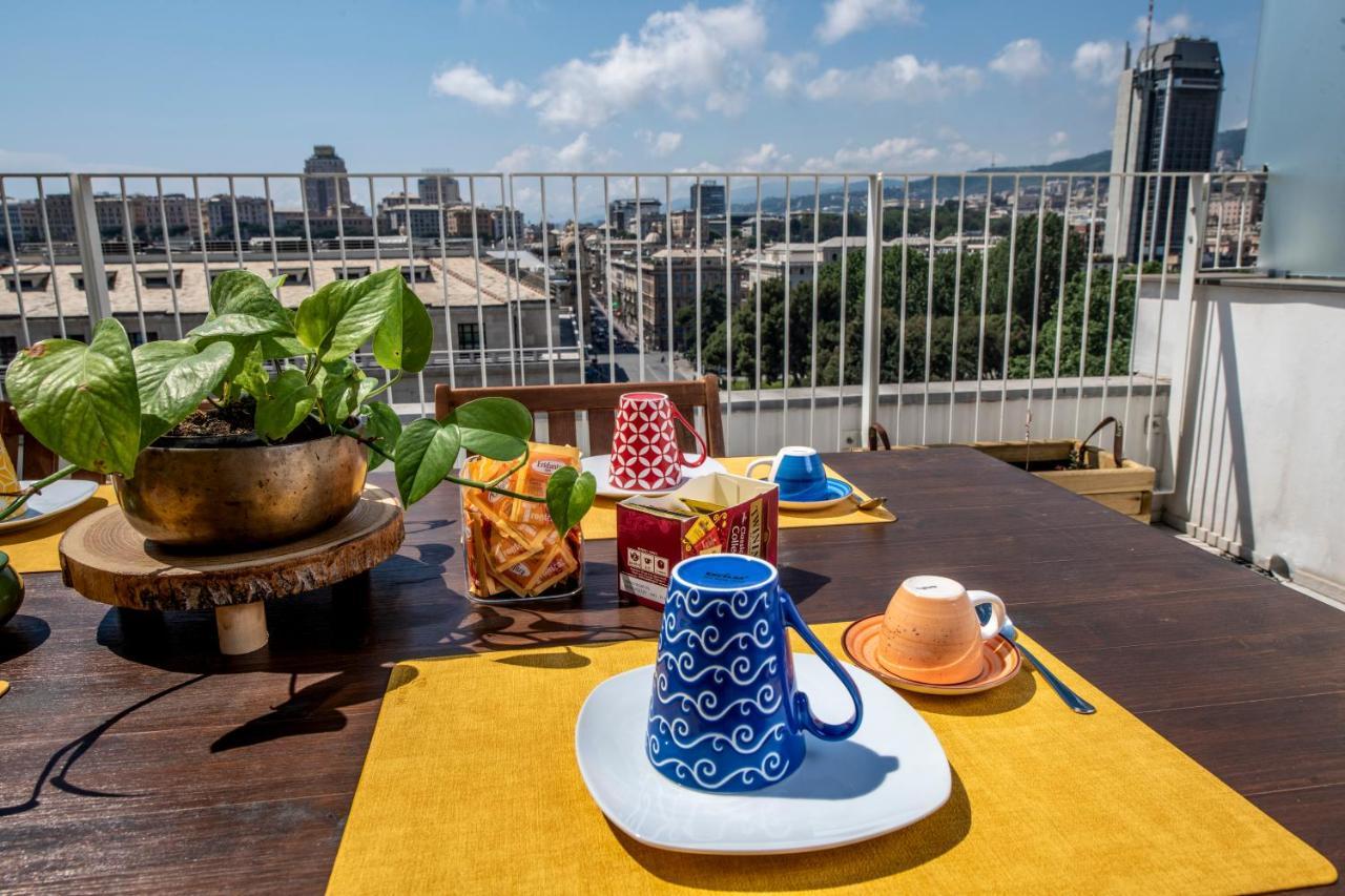شقة Attico Luxury Con Parcheggio E Terrazza Vista Mozzafiato جنوة المظهر الخارجي الصورة
