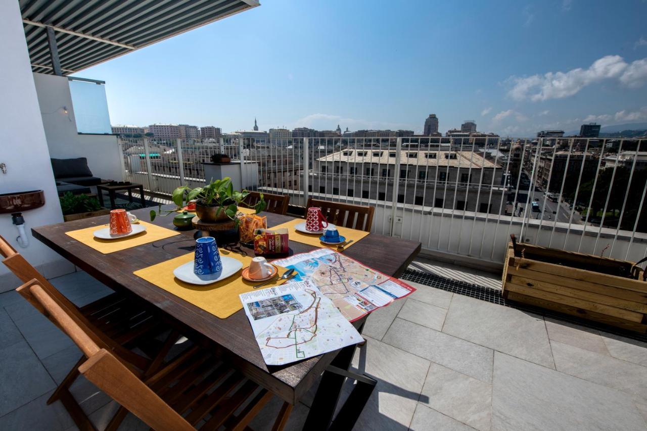 شقة Attico Luxury Con Parcheggio E Terrazza Vista Mozzafiato جنوة المظهر الخارجي الصورة