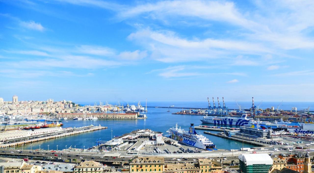 شقة Attico Luxury Con Parcheggio E Terrazza Vista Mozzafiato جنوة المظهر الخارجي الصورة
