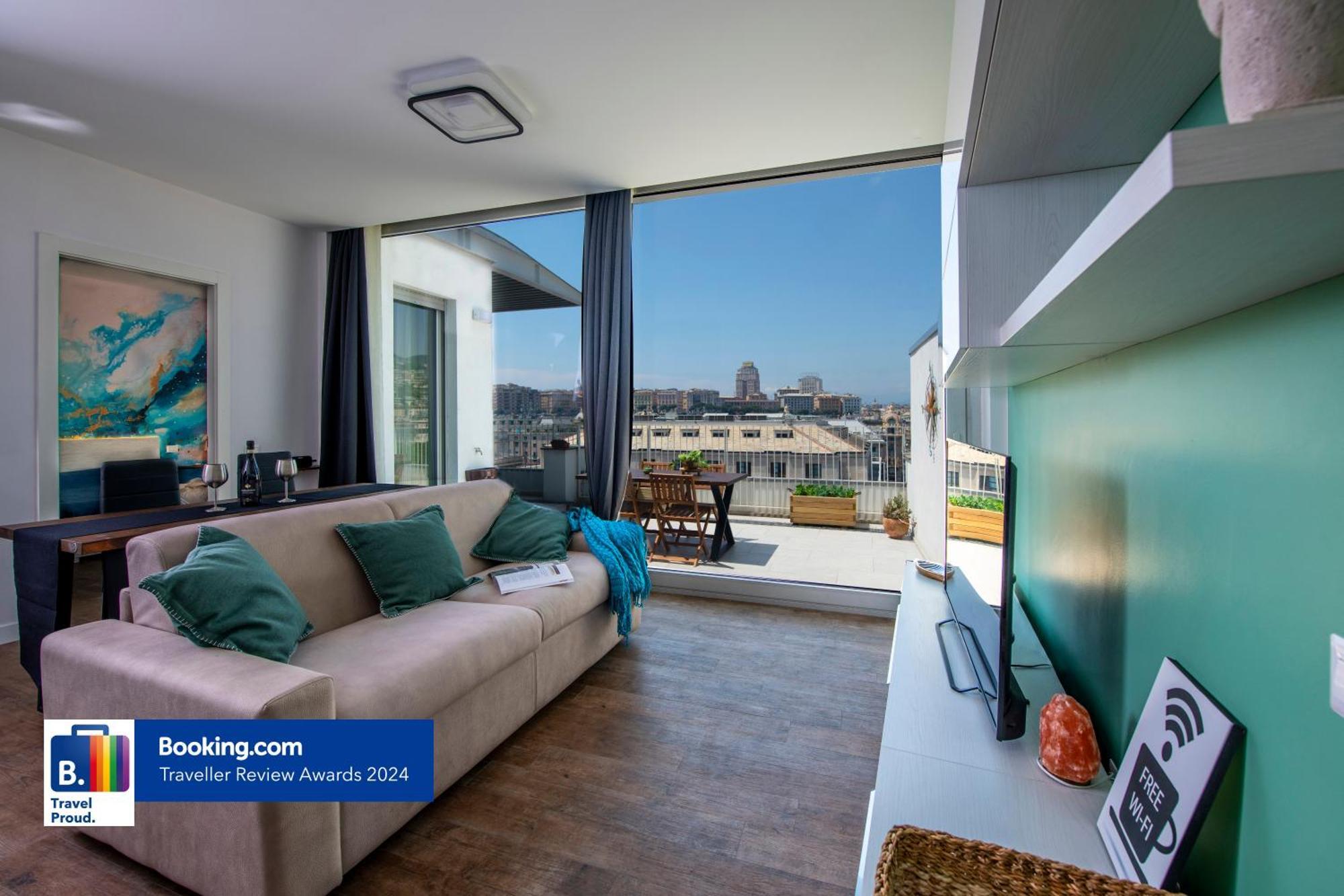 شقة Attico Luxury Con Parcheggio E Terrazza Vista Mozzafiato جنوة المظهر الخارجي الصورة