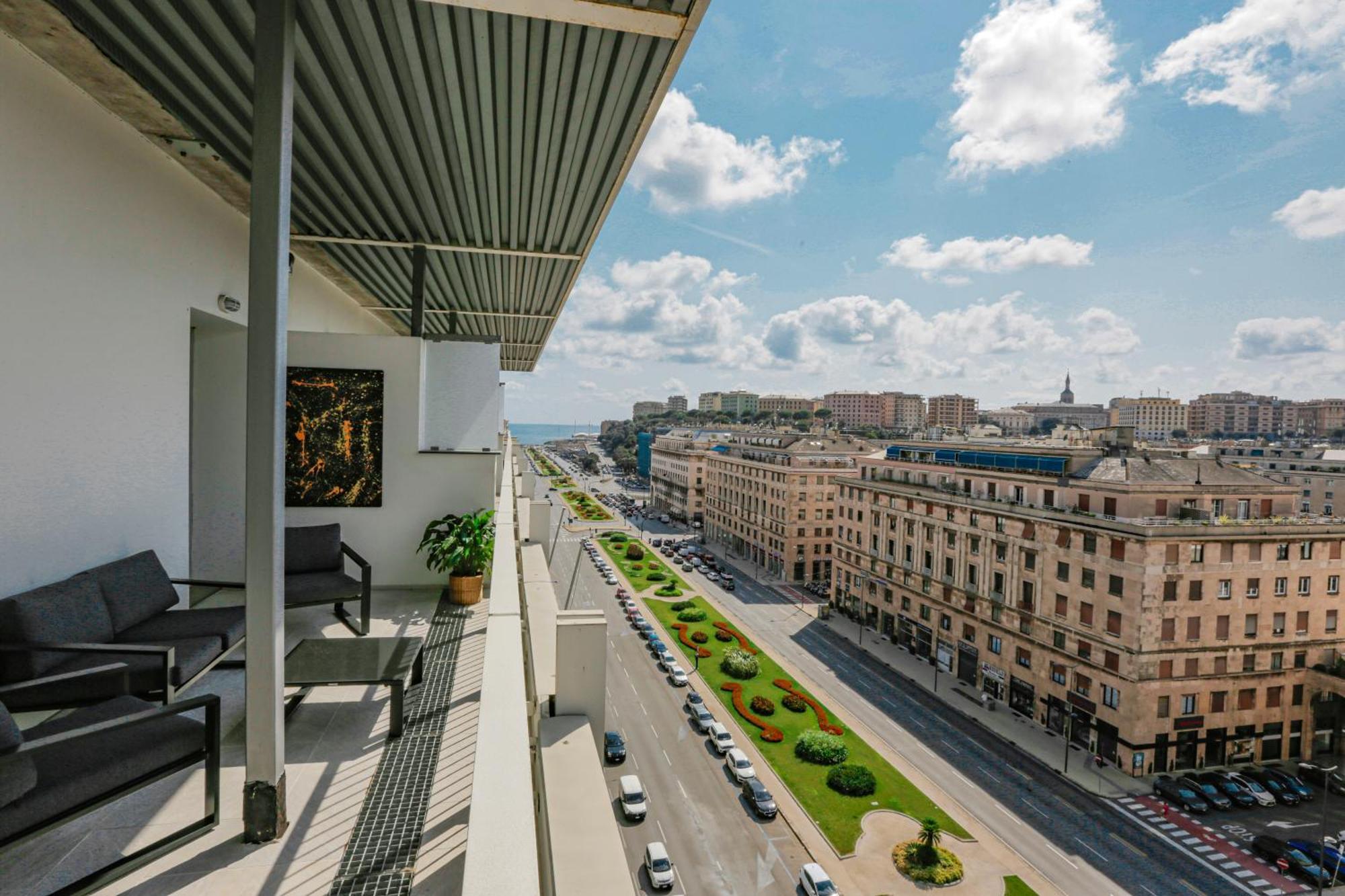 شقة Attico Luxury Con Parcheggio E Terrazza Vista Mozzafiato جنوة الغرفة الصورة