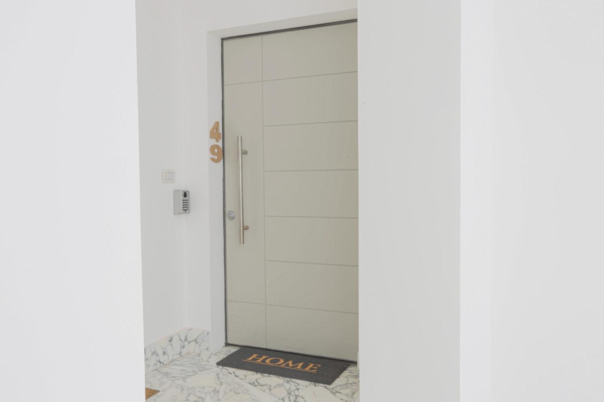 شقة Attico Luxury Con Parcheggio E Terrazza Vista Mozzafiato جنوة الغرفة الصورة