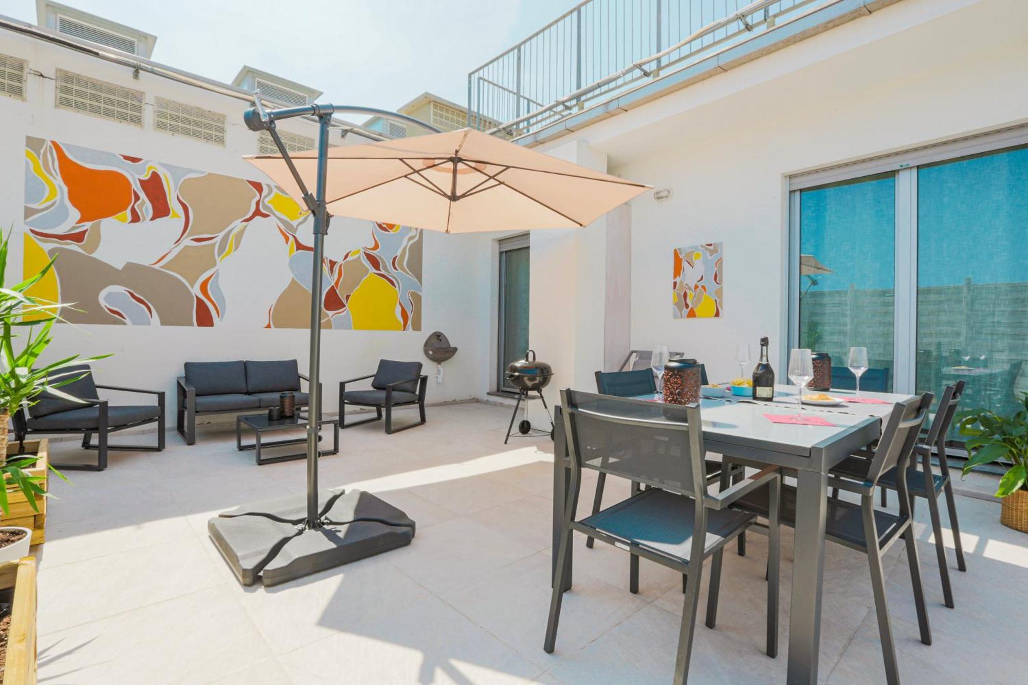 شقة Attico Luxury Con Parcheggio E Terrazza Vista Mozzafiato جنوة الغرفة الصورة